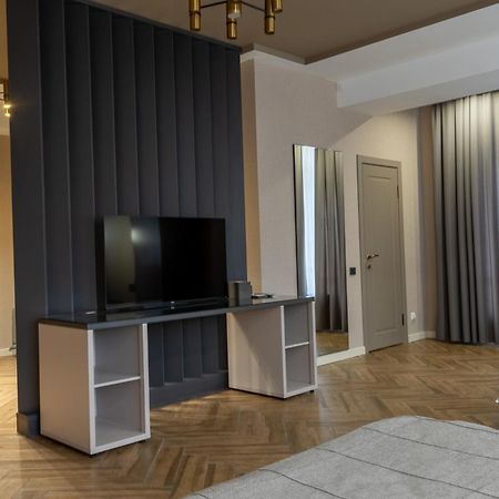 Five Hotel ビシュケク エクステリア 写真