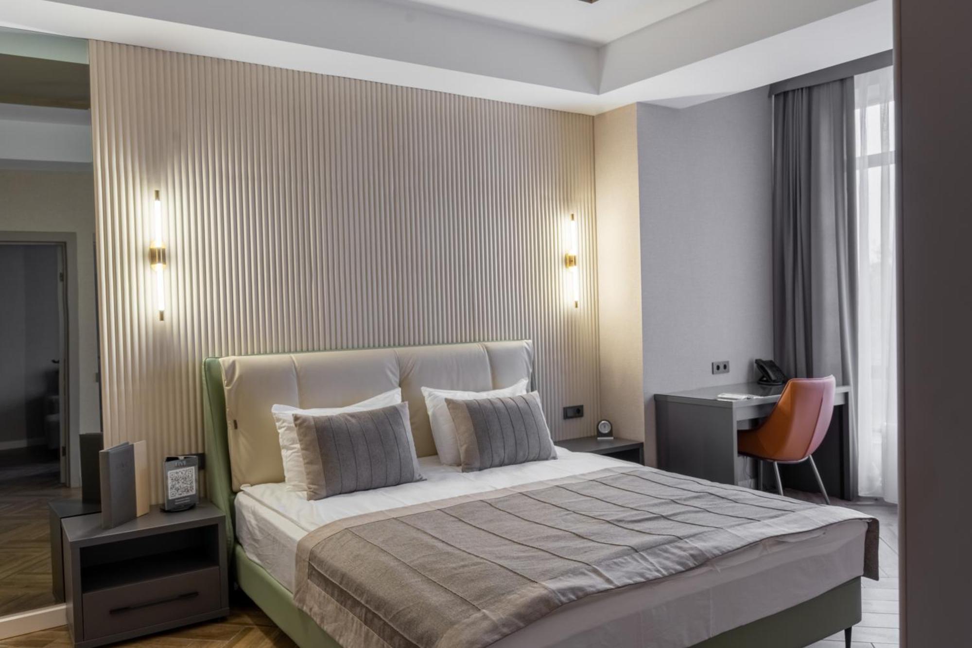 Five Hotel ビシュケク エクステリア 写真
