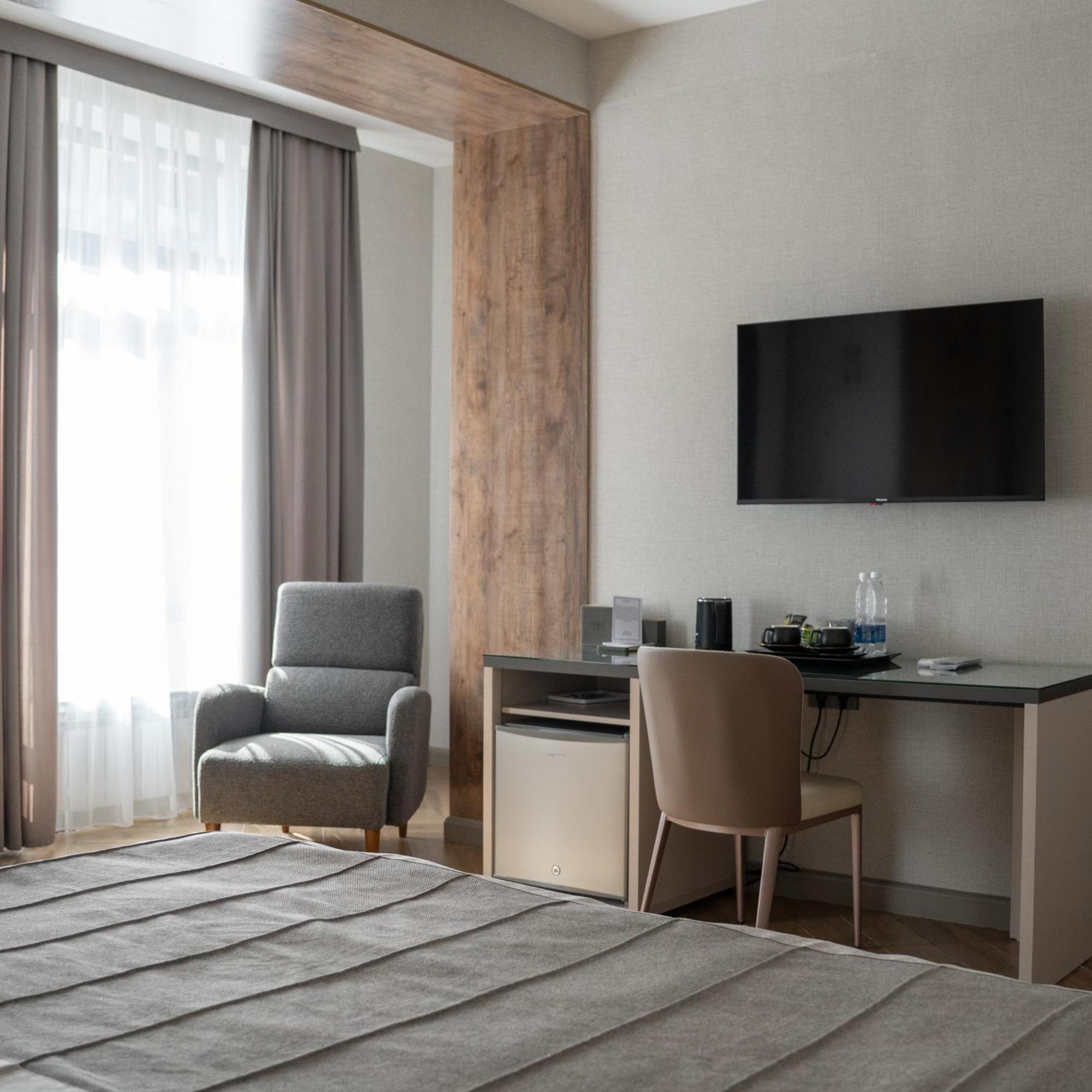 Five Hotel ビシュケク エクステリア 写真