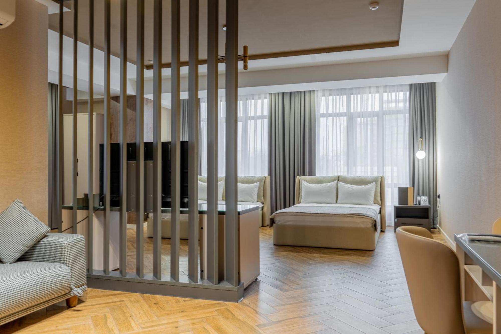 Five Hotel ビシュケク エクステリア 写真